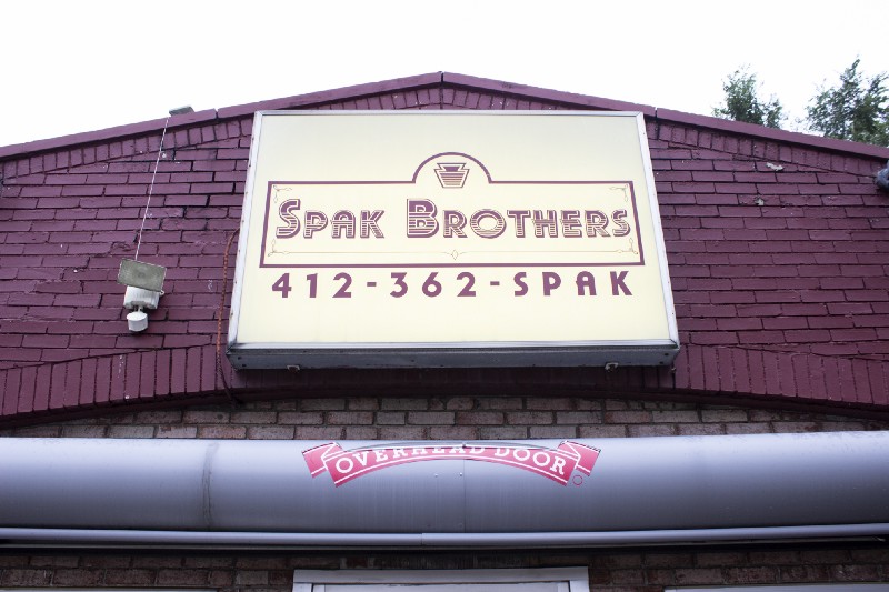 Vegan Crawl Review: Spak Brothers Restaurant