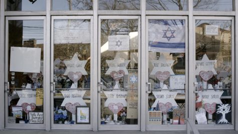 Memorial stars at Tree of Life Synagogue. Photo Credit: HBO