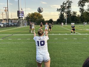 Kaitlyn Valentic '28 throws the ball in against Mount Union on Sept. 4. 